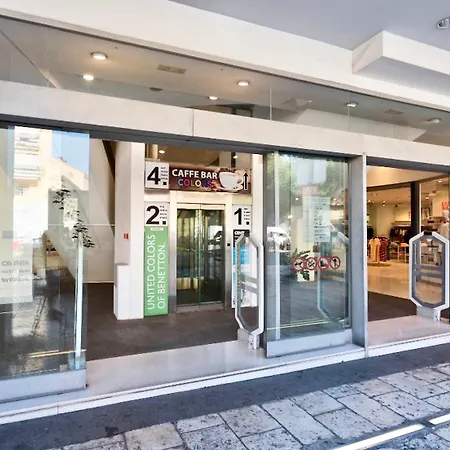 Prima Luce Downtown فندق