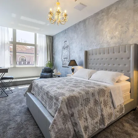 Prima Luce Downtown Hotel 4*