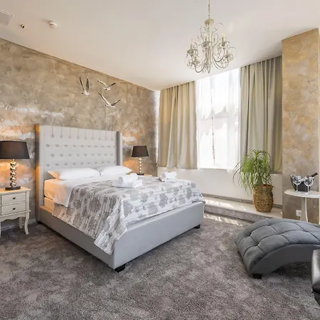 Prima Luce Downtown Отель 4*