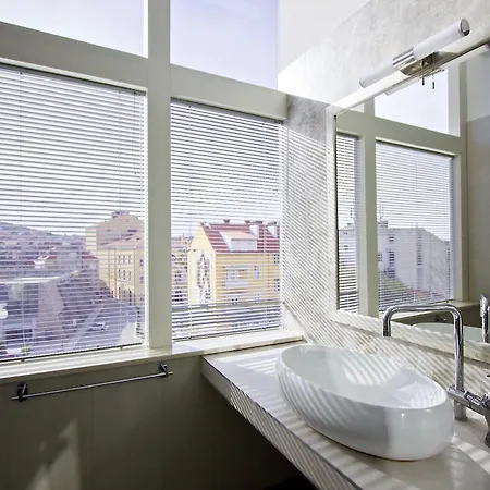 Prima Luce Downtown Hotel 4*
